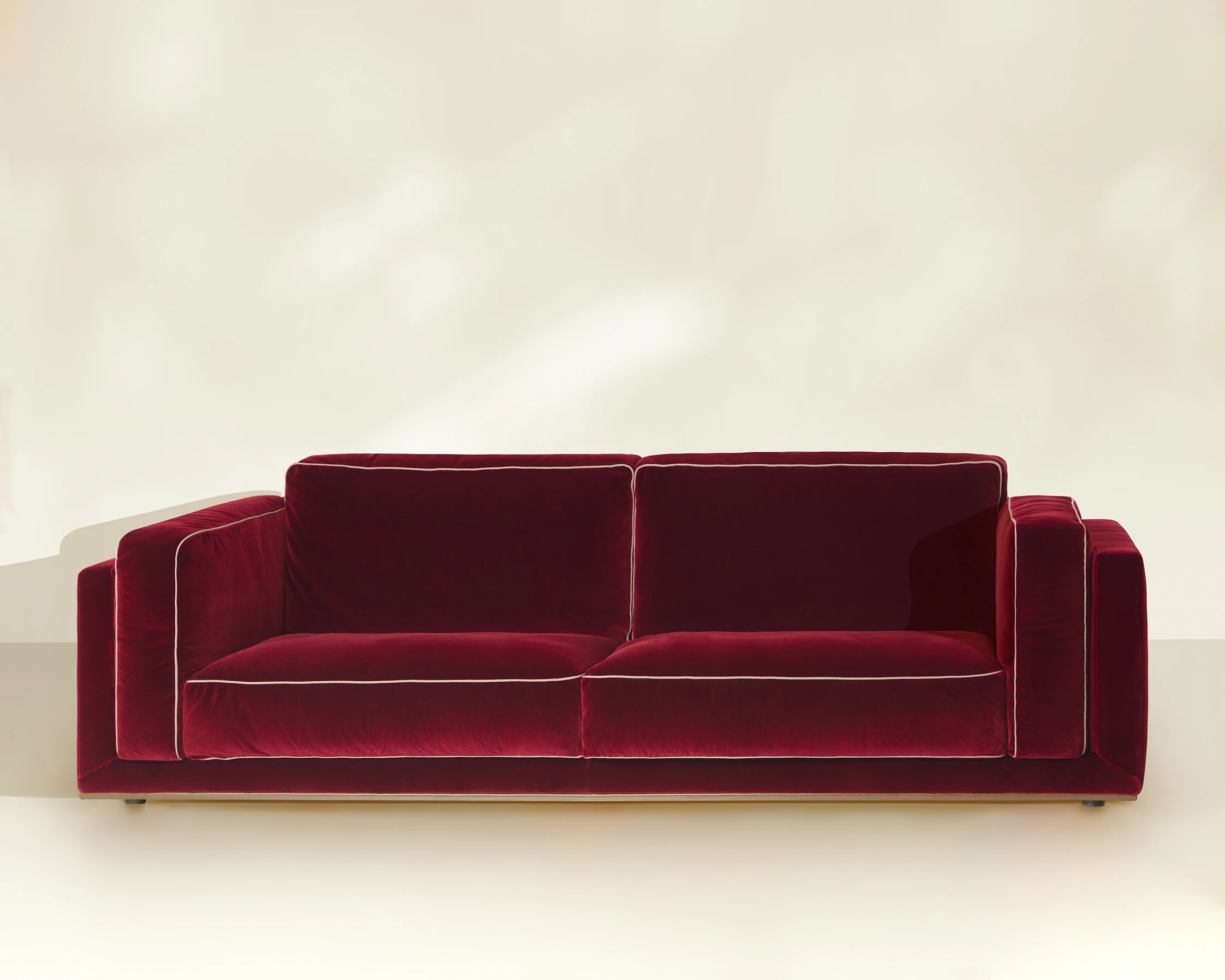 Диван Elegance Soft Sofa — Paolo Castelli, кожа, фото 4