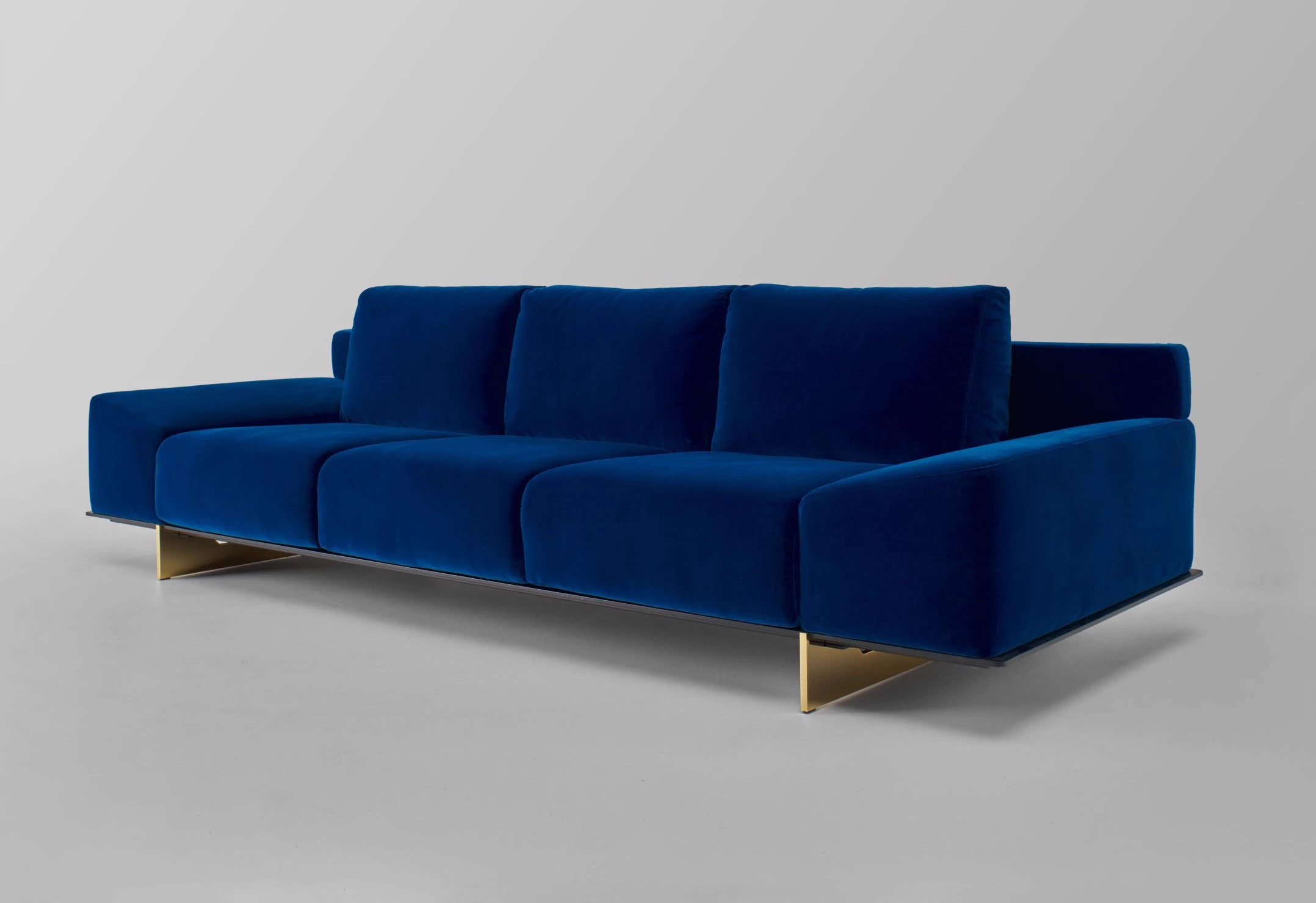 Каркас и наполнение: металл. Современный дизайн Диван Ipamena Sofa — Paolo Castelli, ткань, фото 2