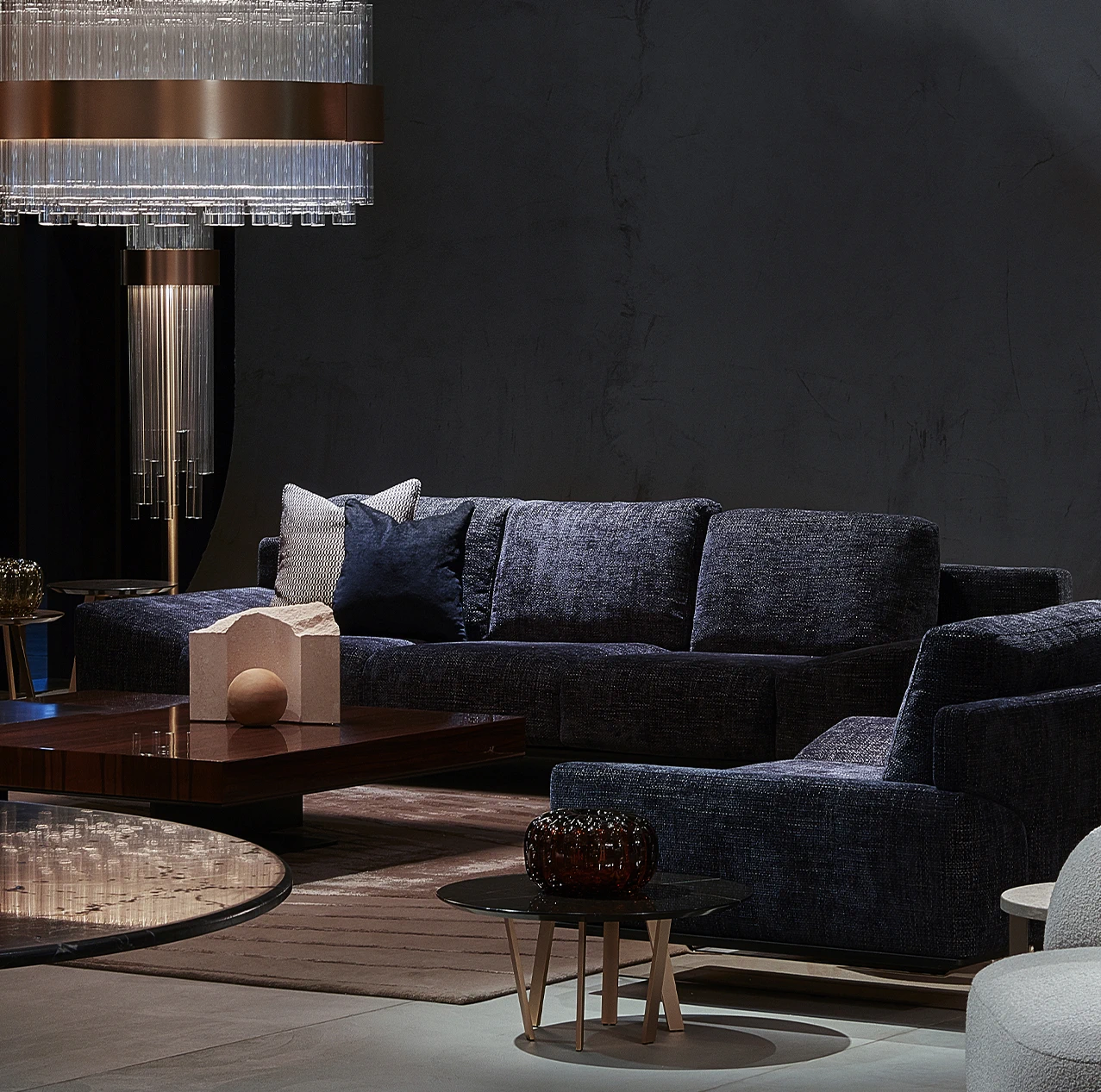 Каркас и наполнение: металл. Современный дизайн Диван Ipamena Sofa — Paolo Castelli, ткань, фото 5