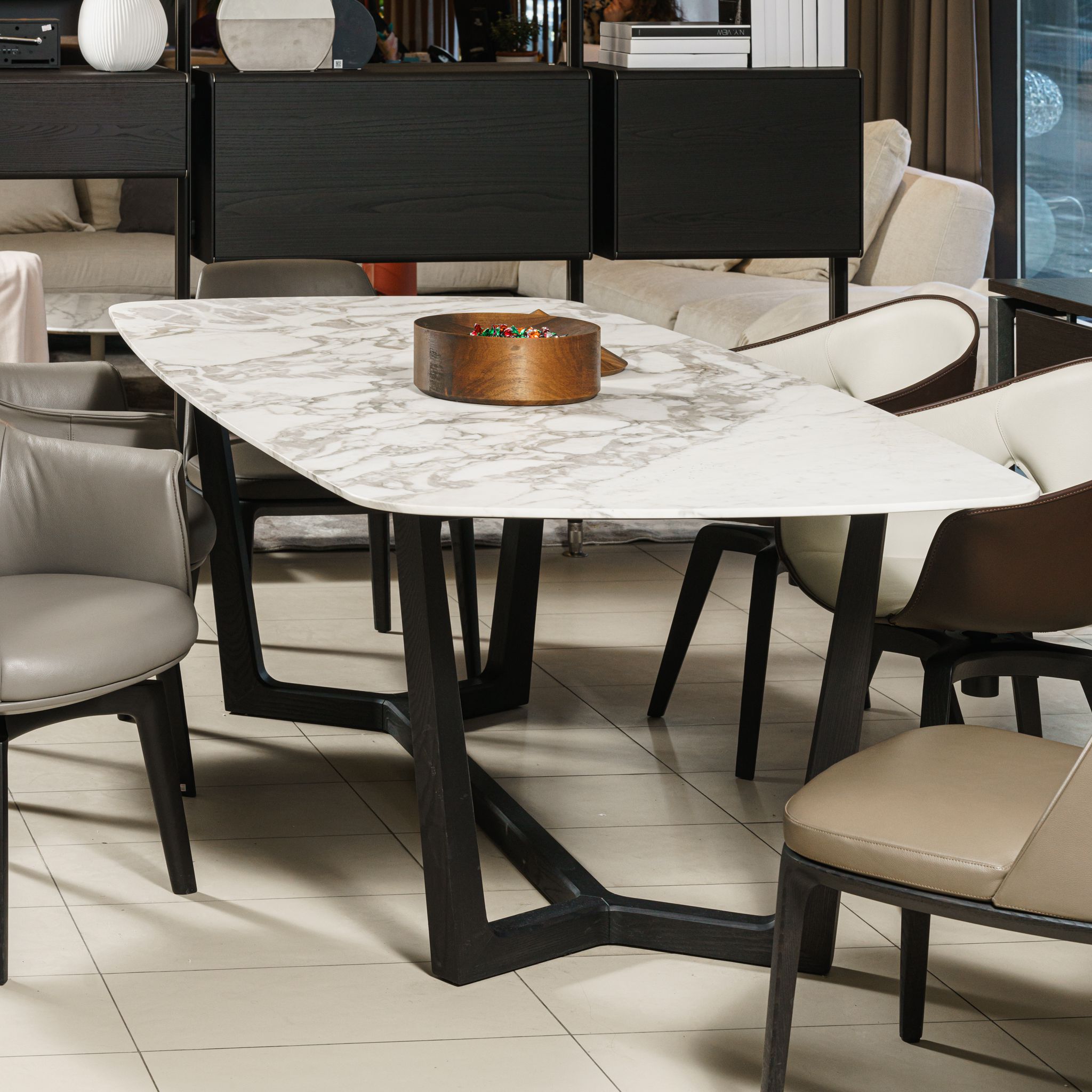 Стол Concorde 218 calacatta oro matt / olmo nero — Poliform, мрамор, фото 2
