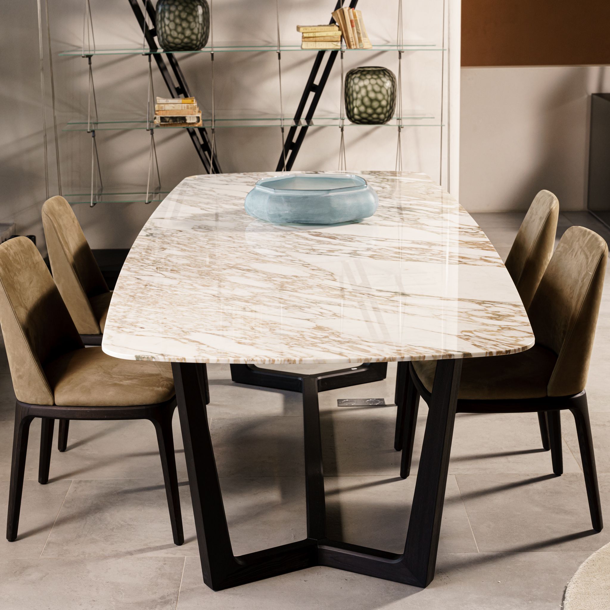 Стол Concorde calacatta oro glossy / olmo nero 240 — Poliform, мрамор, фото 2