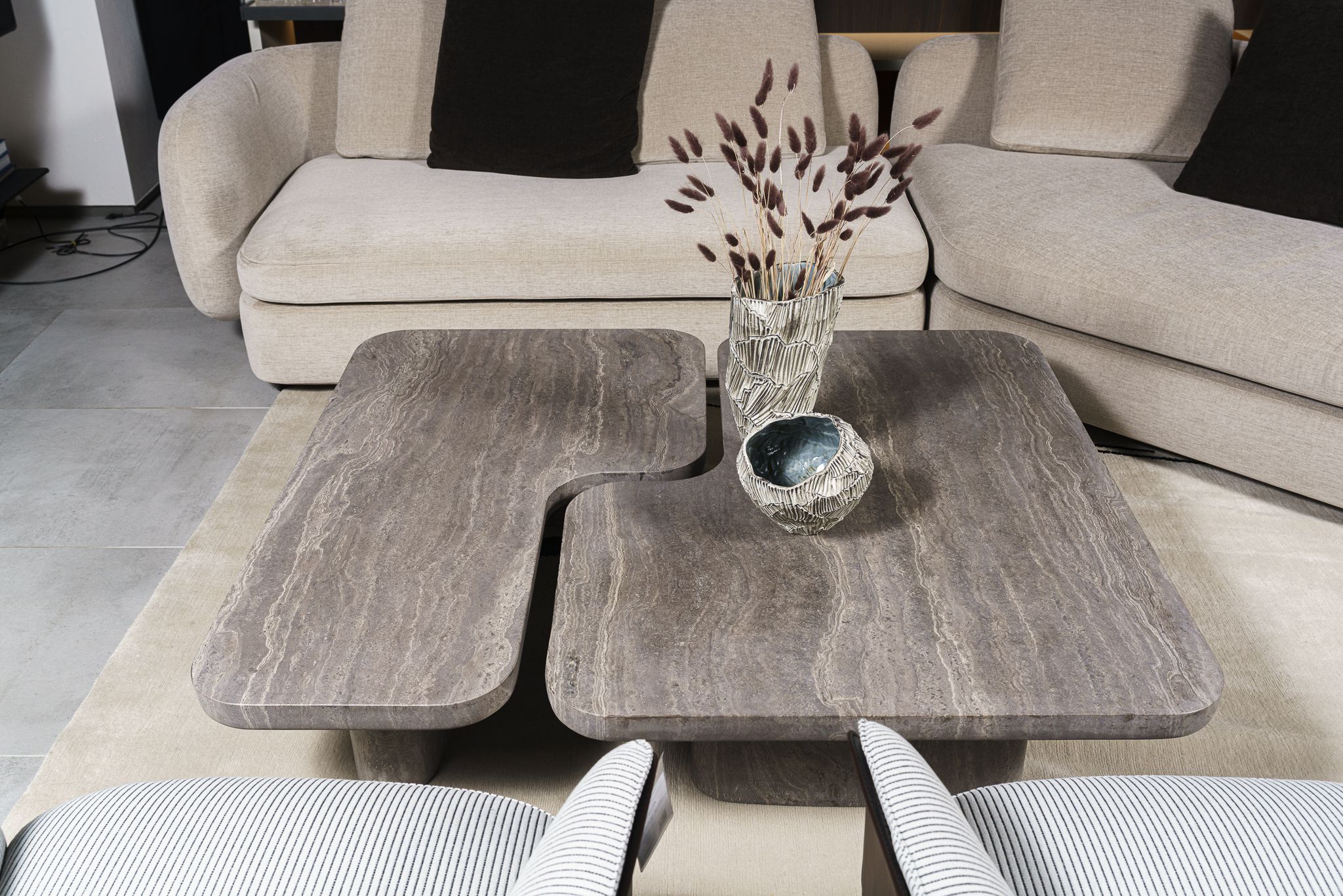 Журнальный столик Ernest Travertino Titanium — Poliform, массив дерева, фото 4