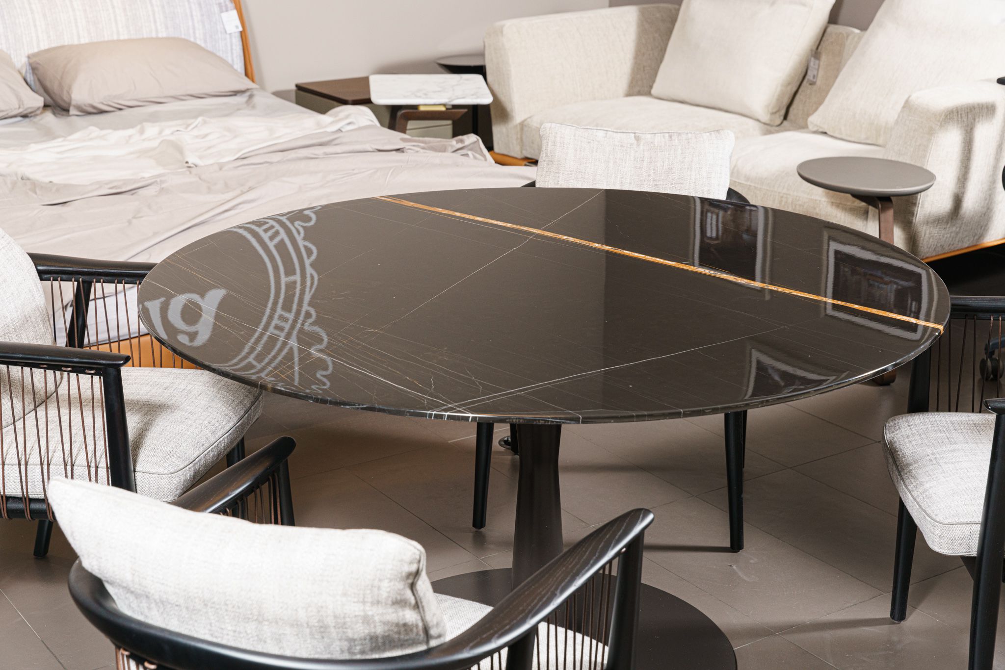 Стол Flute Sahara Noir — Poliform, металл, фото 2