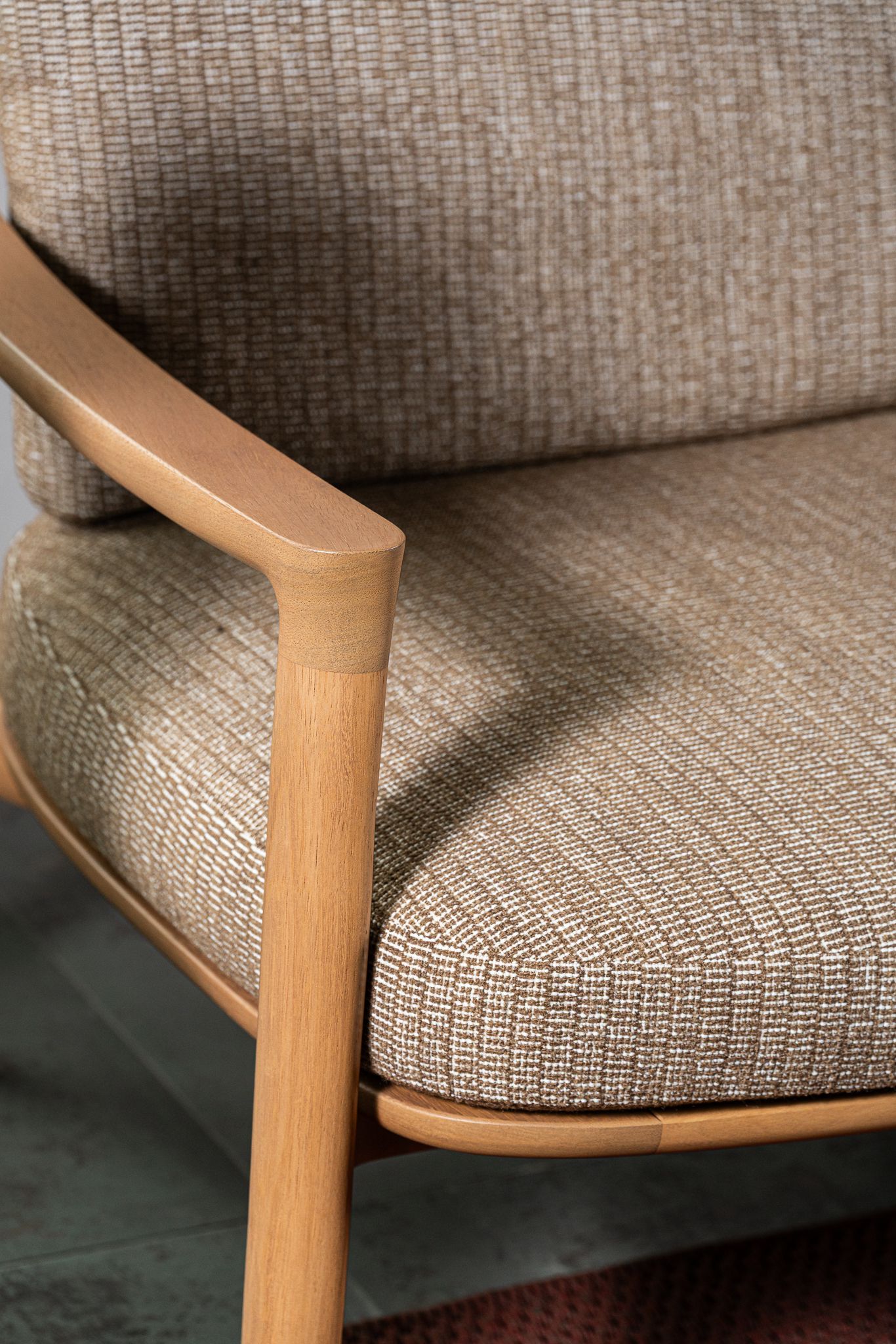 Каркас и наполнение: дерево. Современный дизайн Уличный диван Magnolia Iroko naturale — Poliform, ткань, фото 6