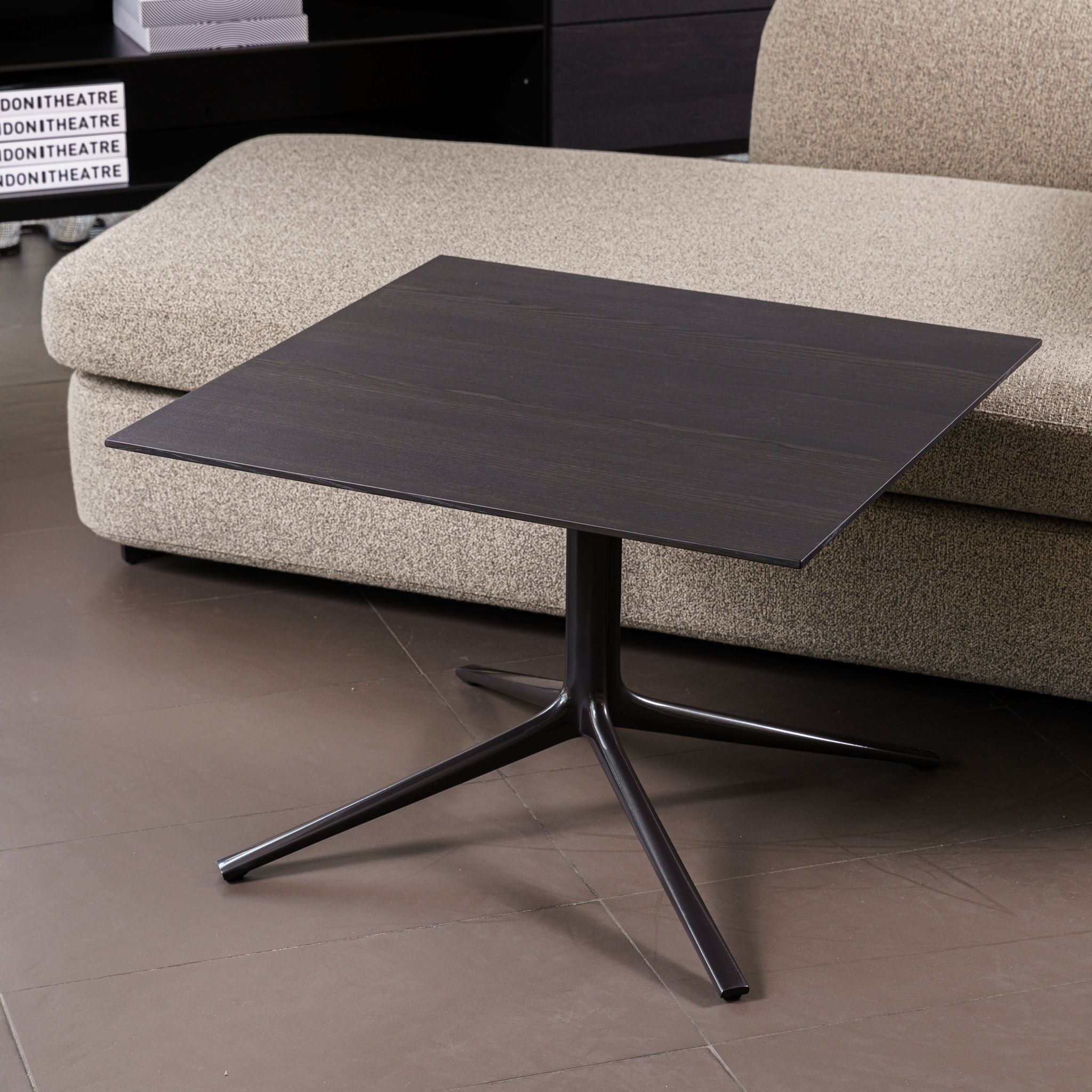 Журнальный столик Mondrian 70*70*48 brown nickel lucido — Poliform, мрамор, фото 2