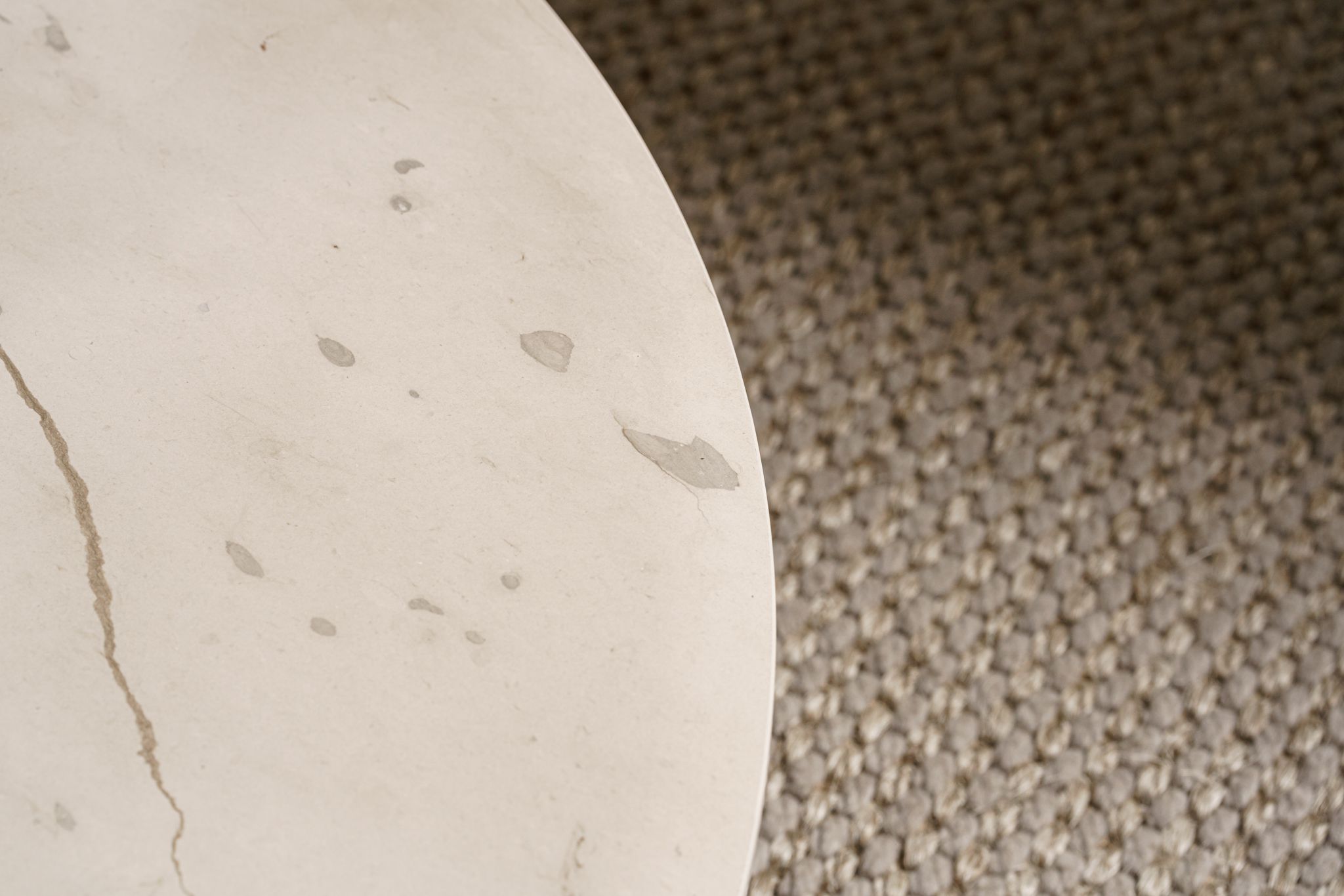 Журнальный столик Mush 120 Zecevo Marble — Poliform, мрамор