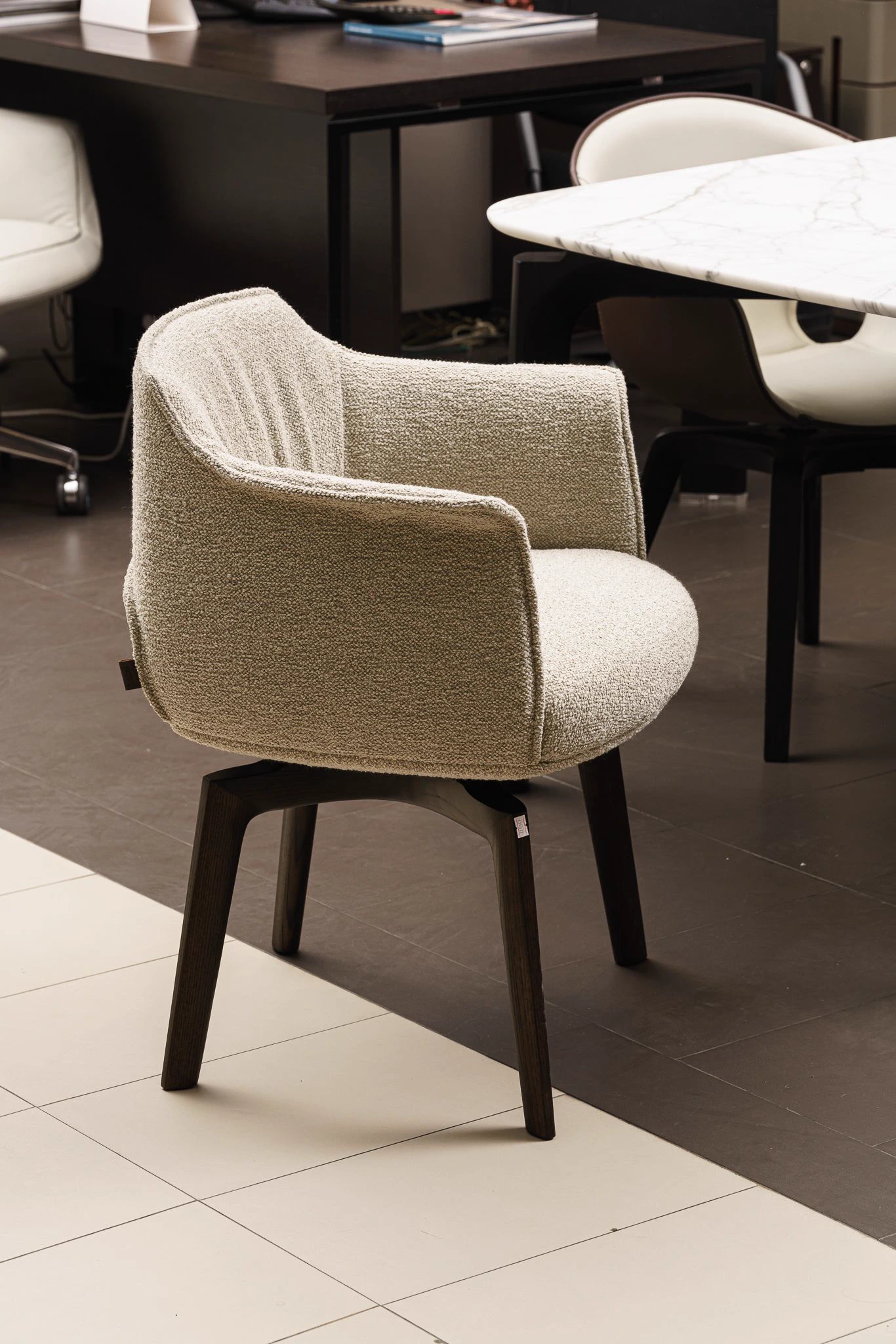Стул Archibald Swivel Loop Corda — Poltrona Frau, ткань, фото 5