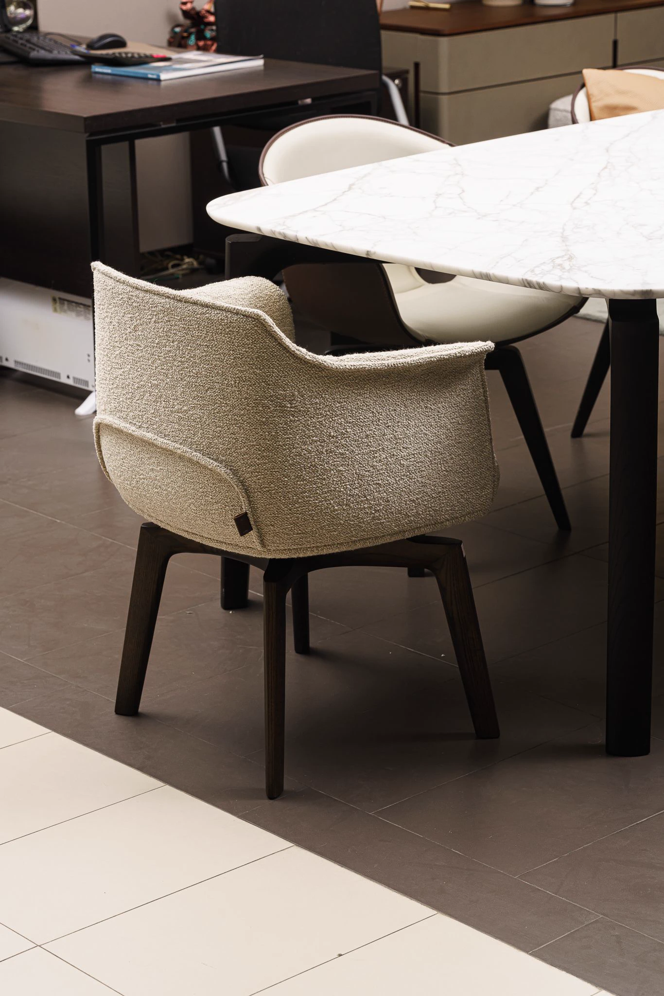Стул Archibald Swivel Loop Corda — Poltrona Frau, ткань, фото 6
