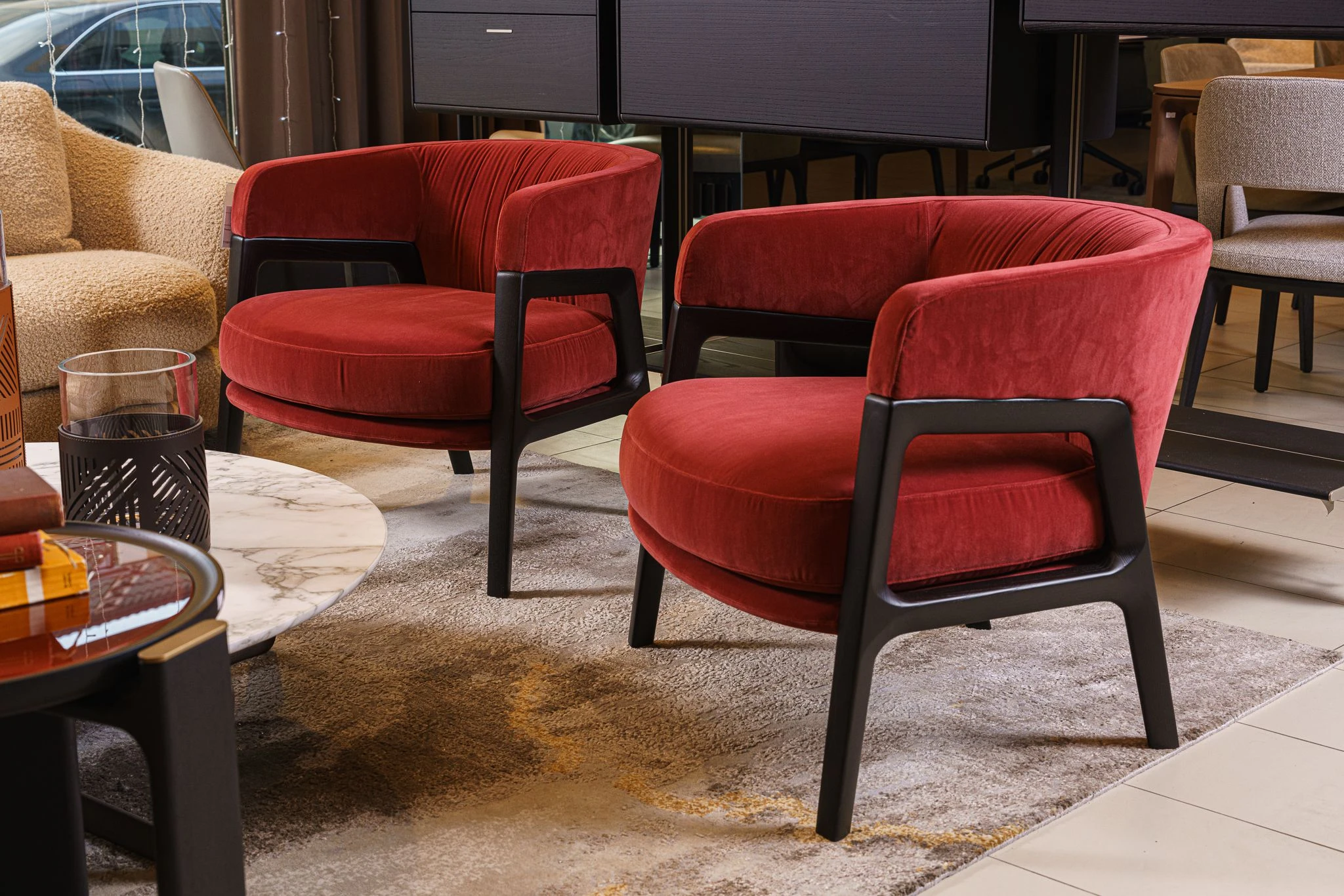 Кресло Duo Lounge Velvet Ziggy Red Onion / Wenge — Poltrona Frau, кожа, фото 2