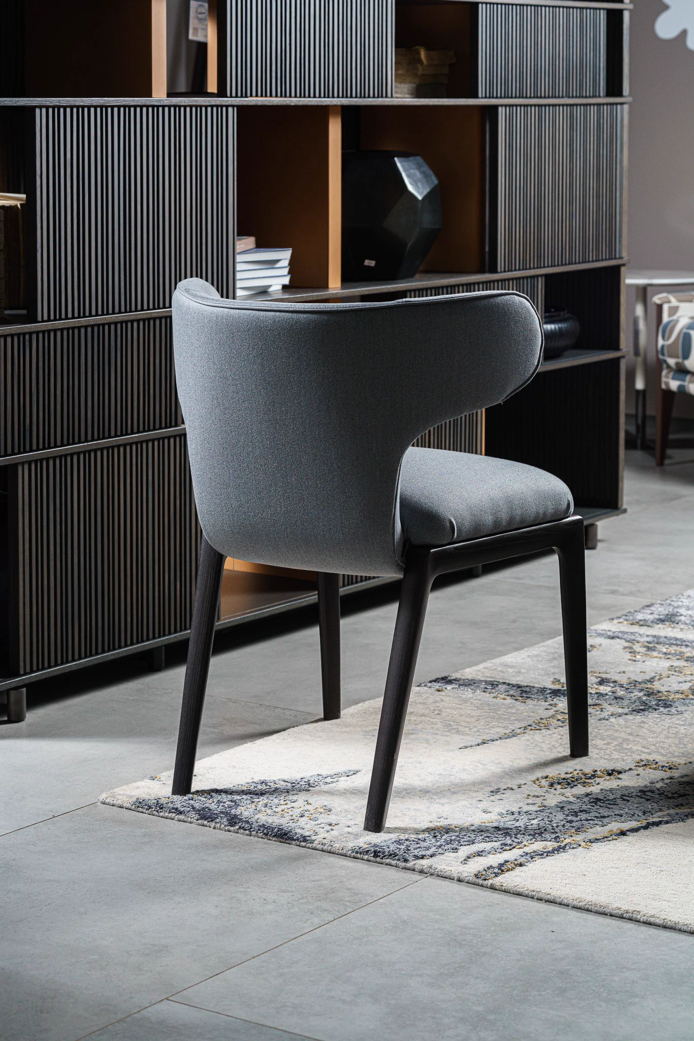 Стул Duo Small Wool Satin Light Marengo — Poltrona Frau, кожа, фото 5