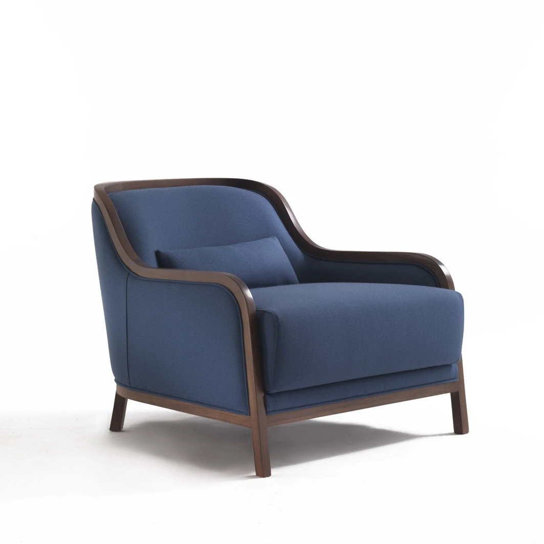 Кресло Charlotte by M. & L. Dainelli — Porada, текстиль