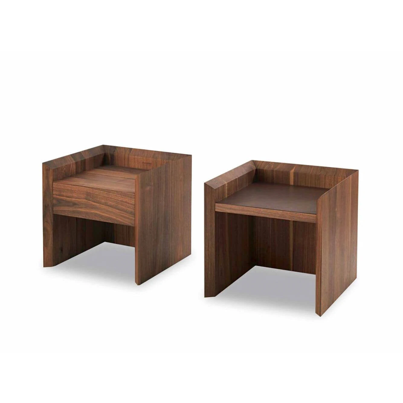 Прикроватная тумбочка Soft Wood — Riva 1920, массив дерева