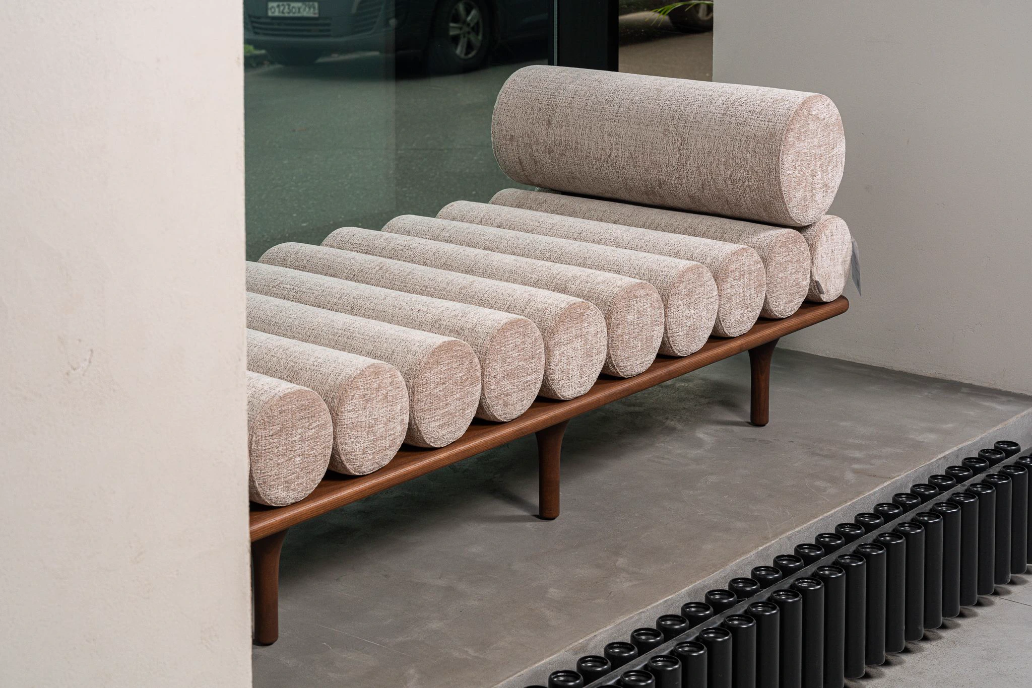 Шезлонг с подголовником Five to Nine — Tacchini, кожа, фото 4