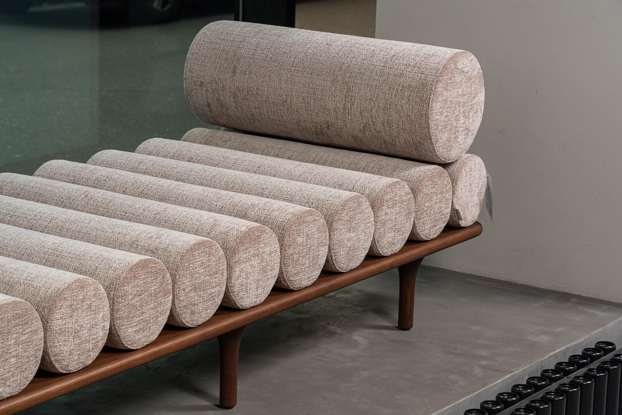 Шезлонг с подголовником Five to Nine — Tacchini, кожа, фото 5