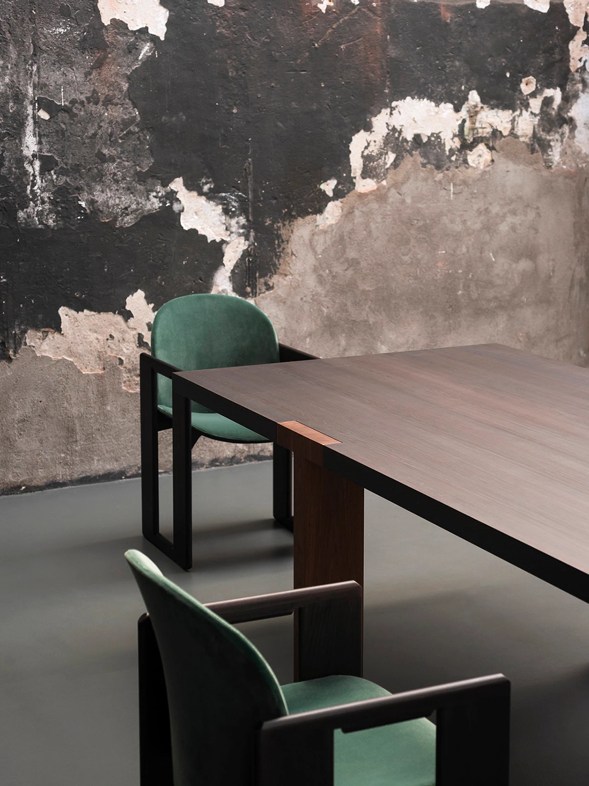 Каркас и наполнение: дерево. Современный дизайн Стол T–Table — Tacchini, дерево, фото 3