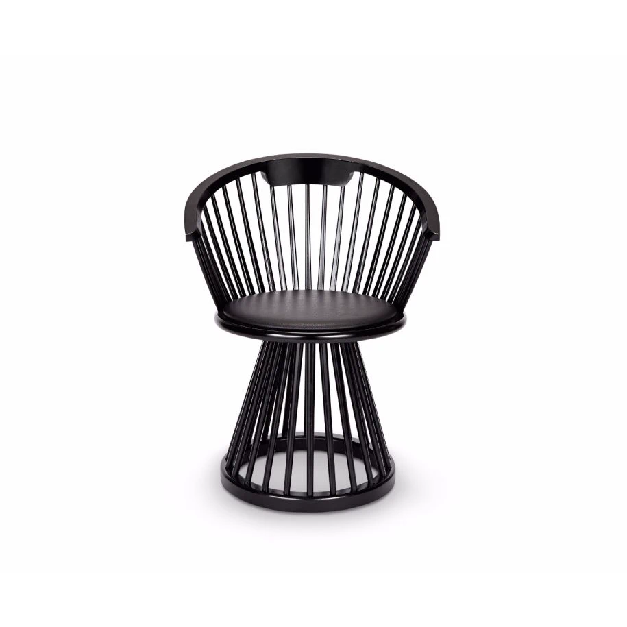 Каркас и наполнение: дерево. Современный дизайн Стул Fan Dining Chair — Tom Dixon, кожа