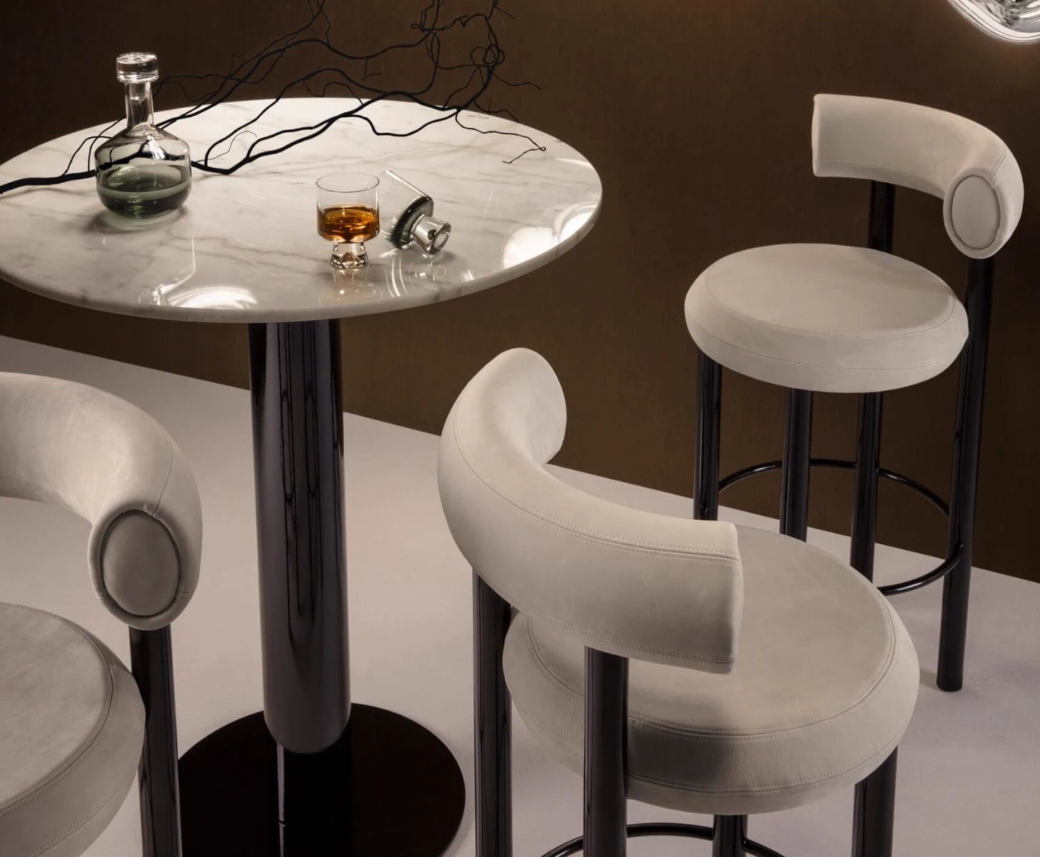 Стол Tube High Table White Marble Top — Tom Dixon, мрамор, фото 2