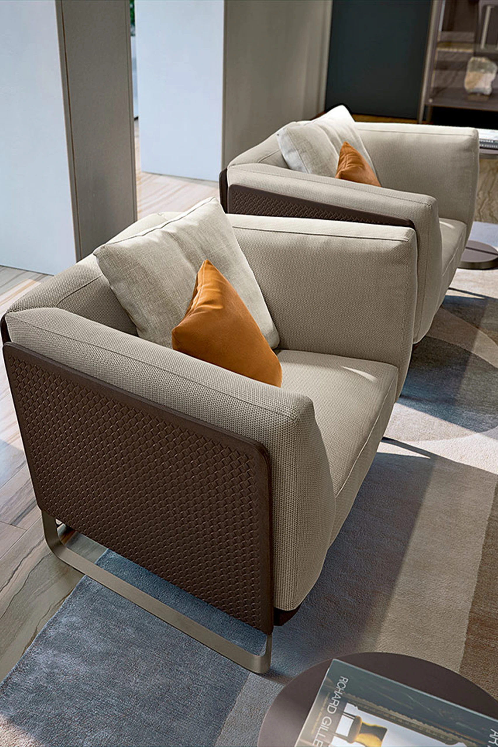 Каркас и наполнение: металл. Современный дизайн Кресло Milano Armchair — Turri Spa, кожа, фото 6