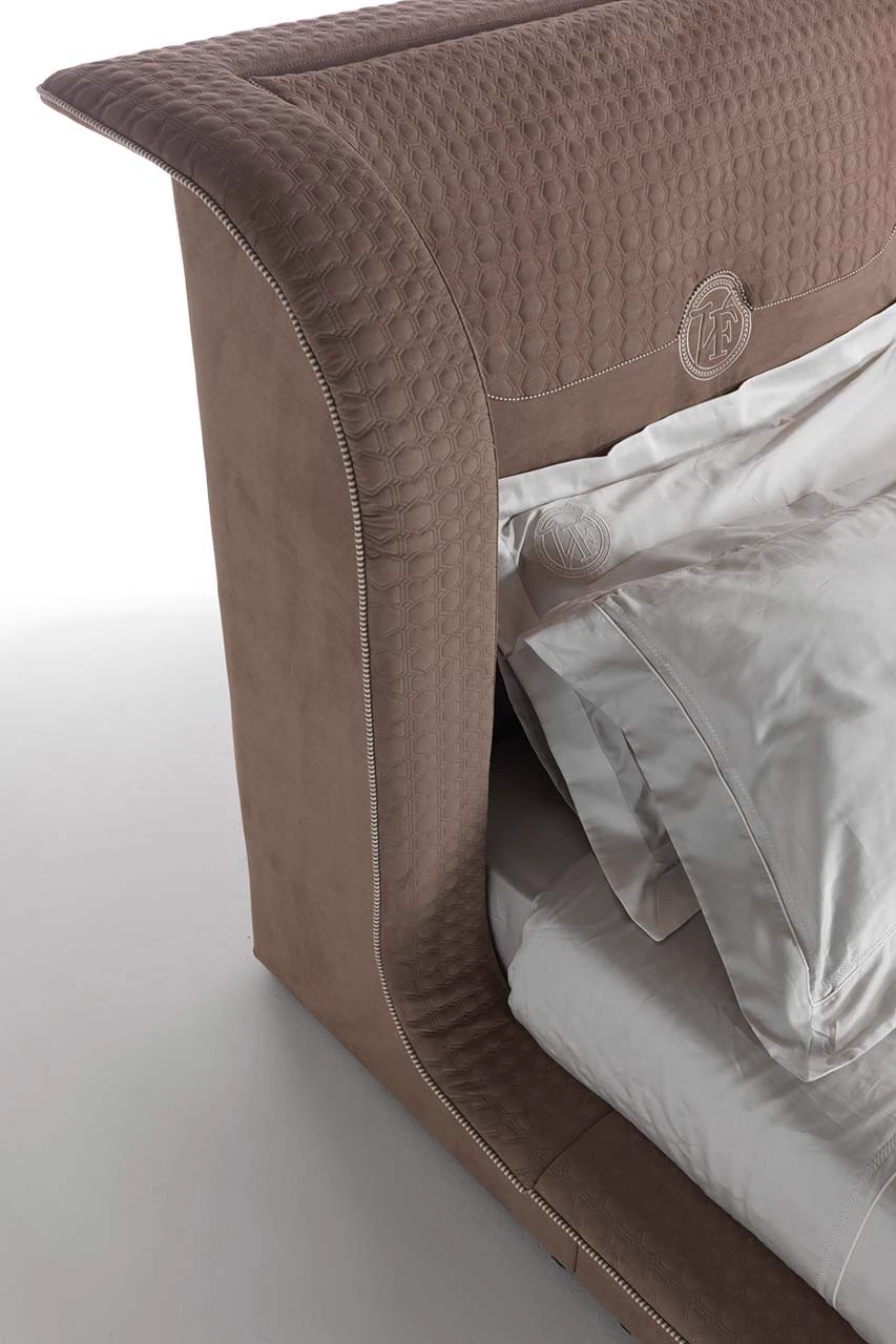 Кровать Appiani high — Vittoria Frigerio, кожа, фото 3