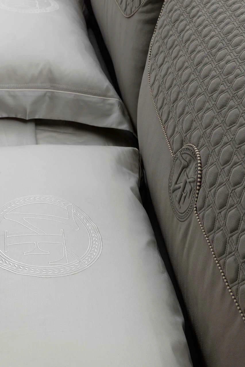 Кровать Appiani Low — Vittoria Frigerio, кожа, фото 4