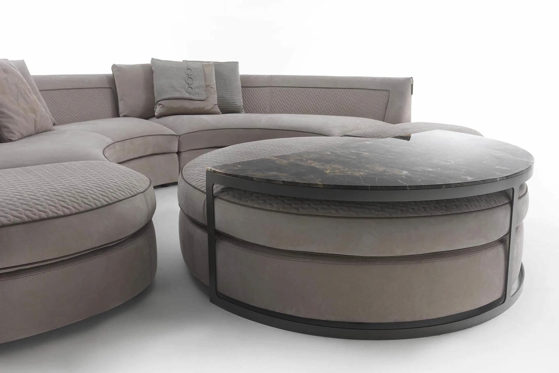 Диван Borromeo — Vittoria Frigerio, кожа, фото 5