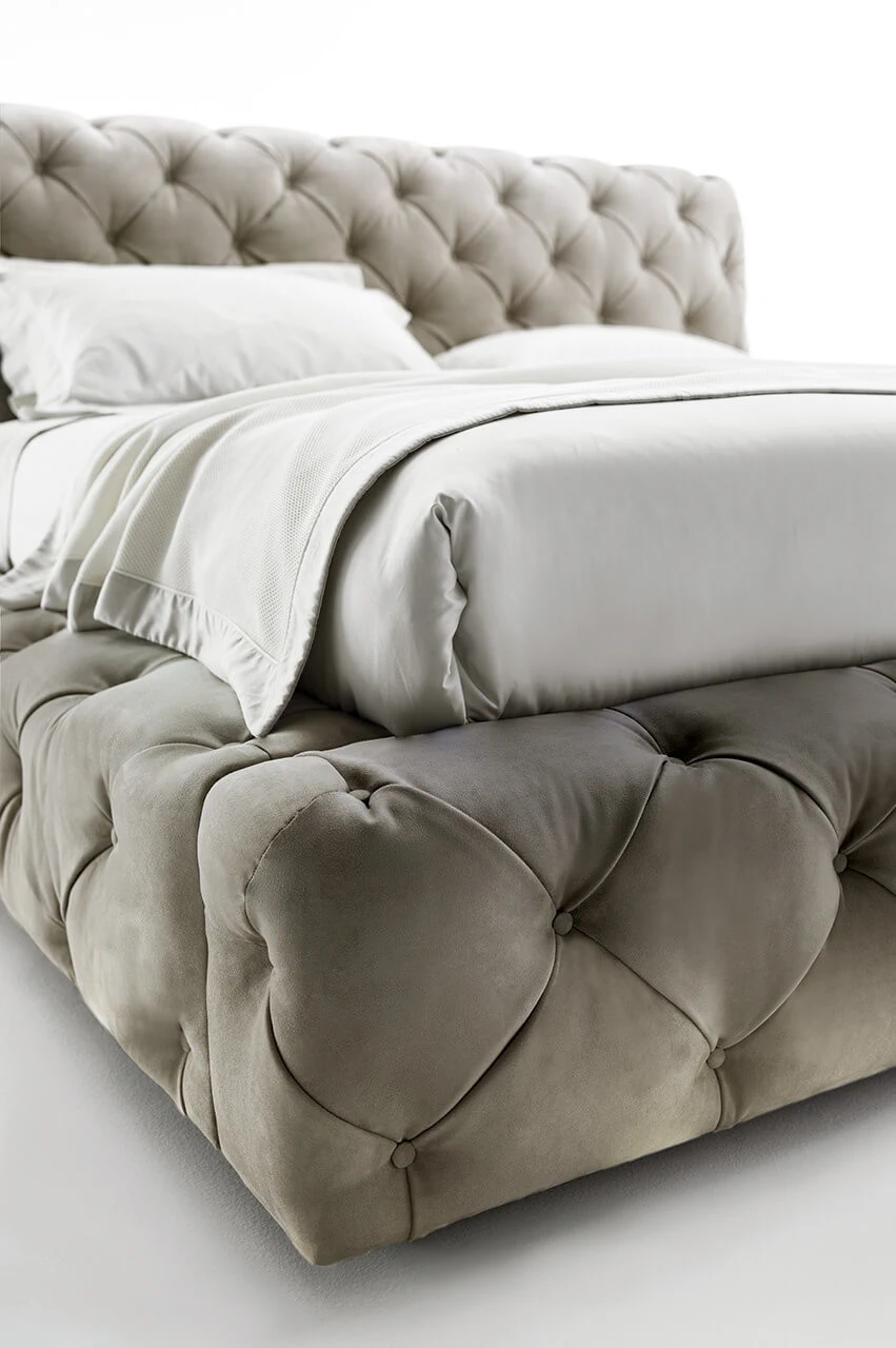 Кровать Caracciolo — Vittoria Frigerio, кожа, фото 5