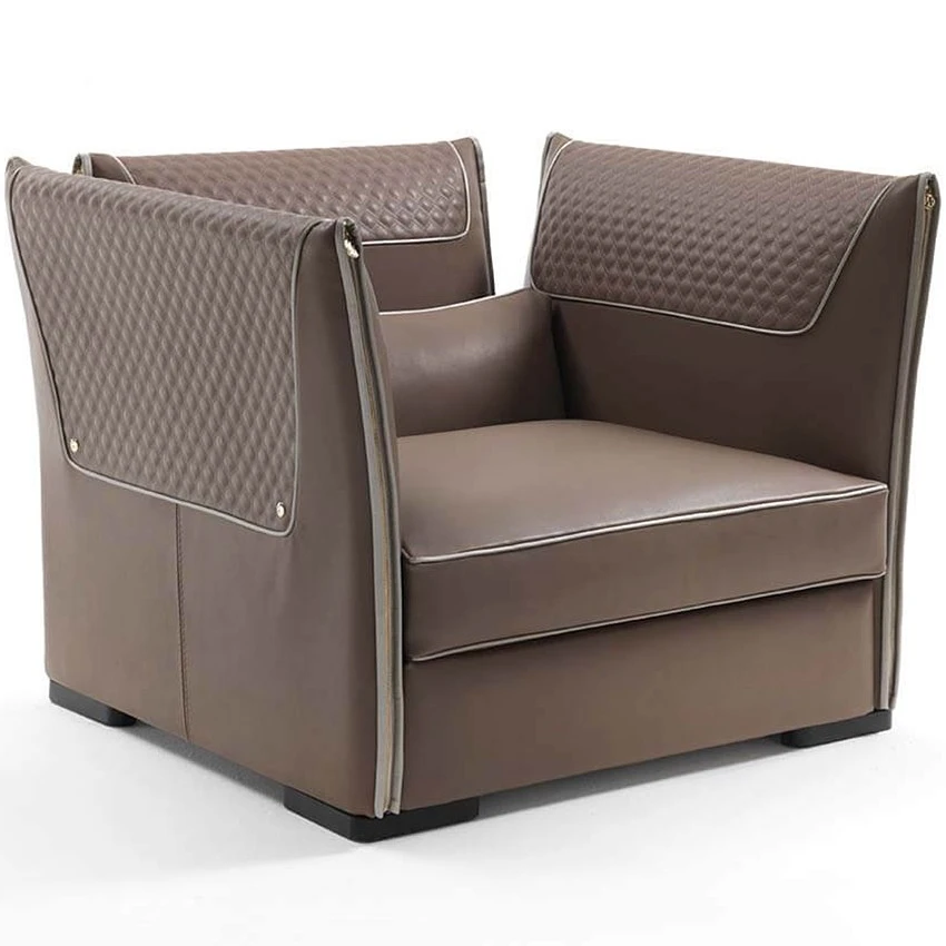 Кресло Clivio — Vittoria Frigerio, кожа