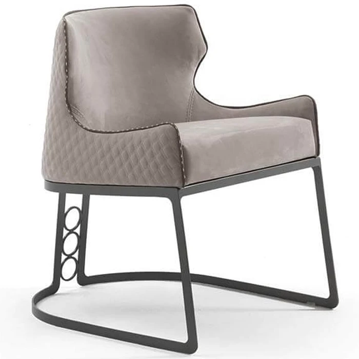 Кресло Piola Metal — Vittoria Frigerio, кожа