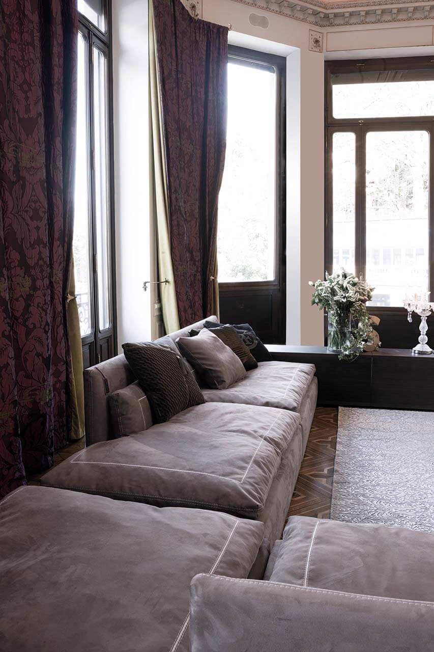 Диван Savoia — Vittoria Frigerio, кожа, фото 3