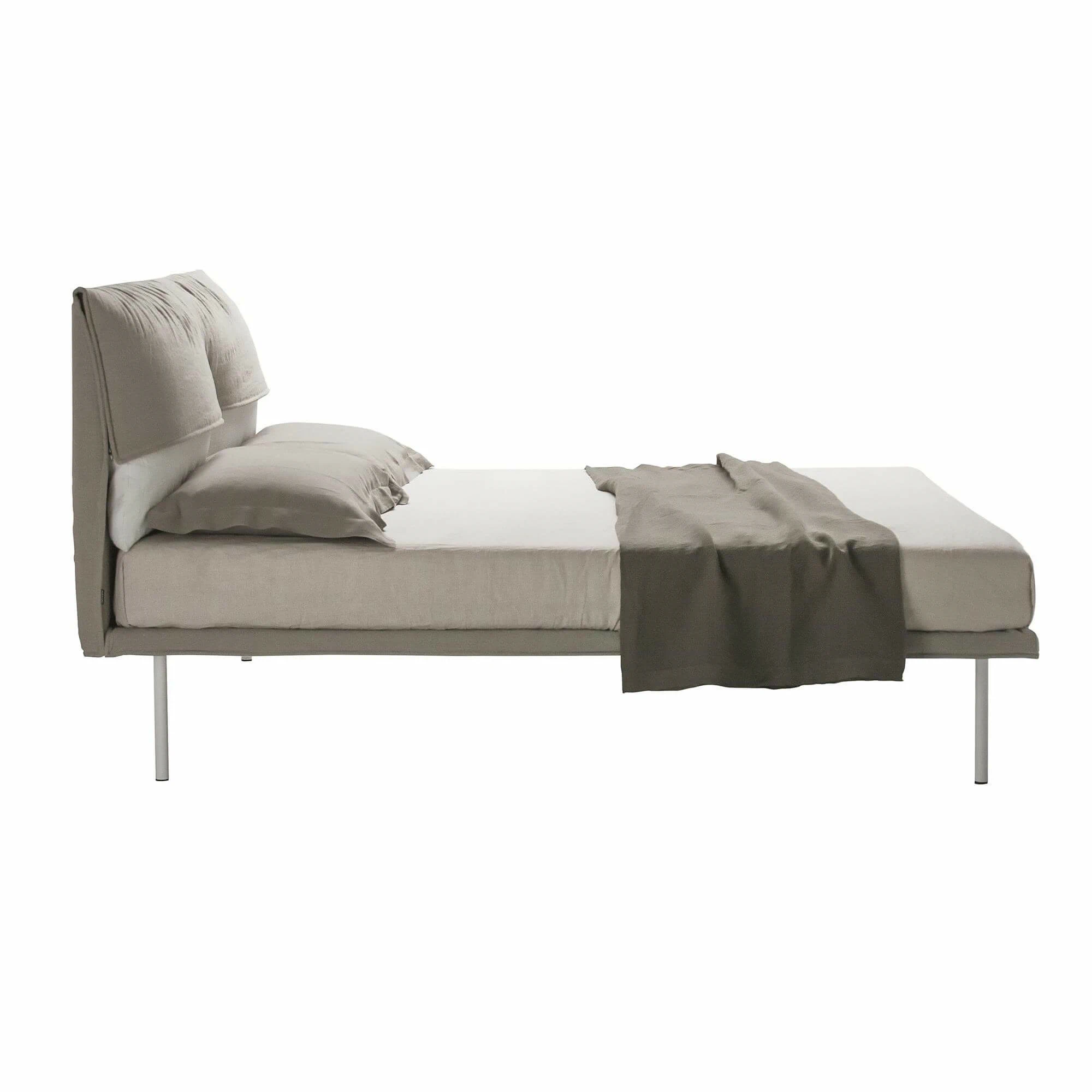 Кровать Coverbed — Zanotta, кожа