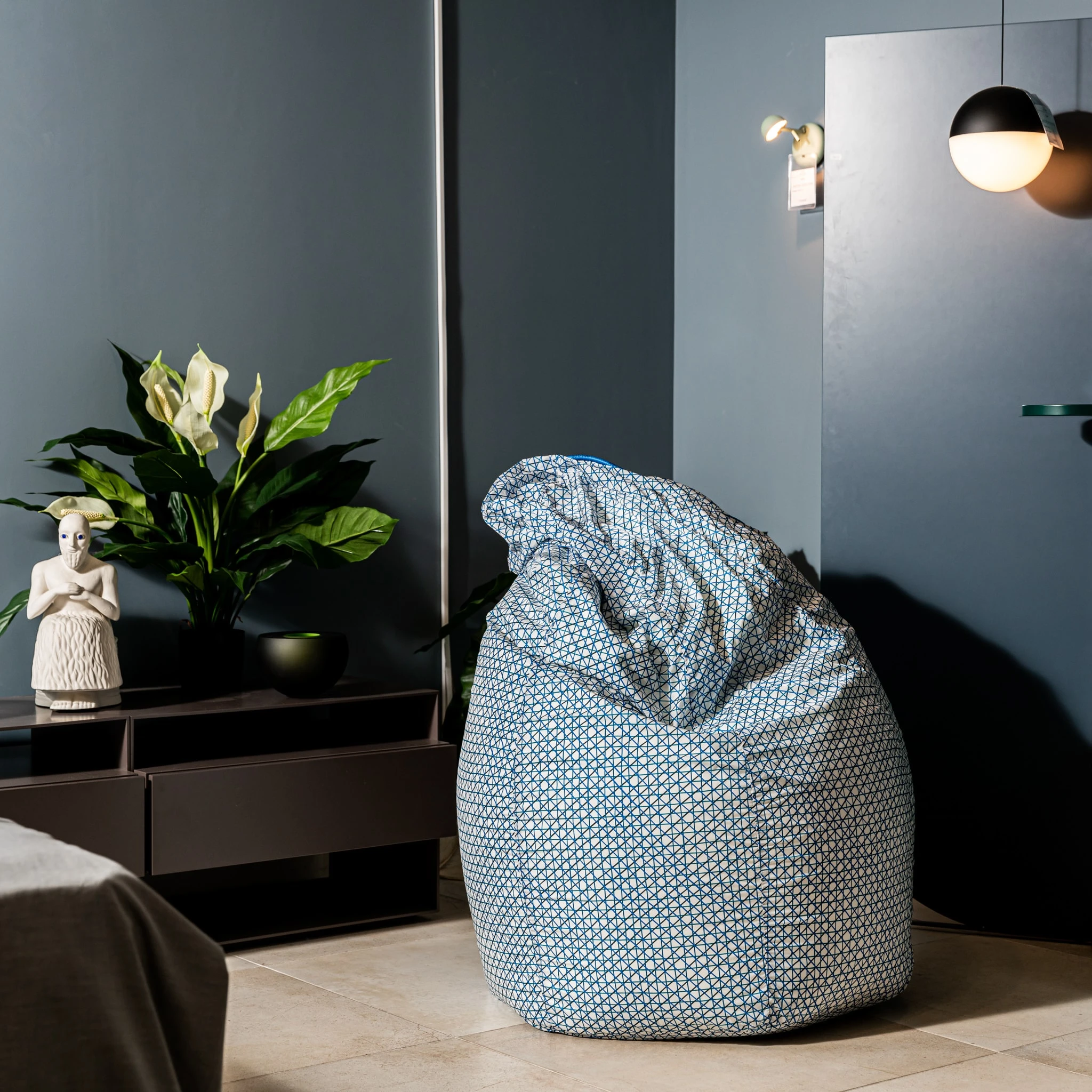 Кресло Sacco blue — Zanotta, кожа